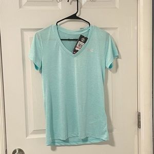 Under Armour Heat Gear athletic shirt light teal